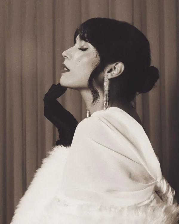 Who is Vira Talisa? Meet the Singer everyone’s talking about – Age ...