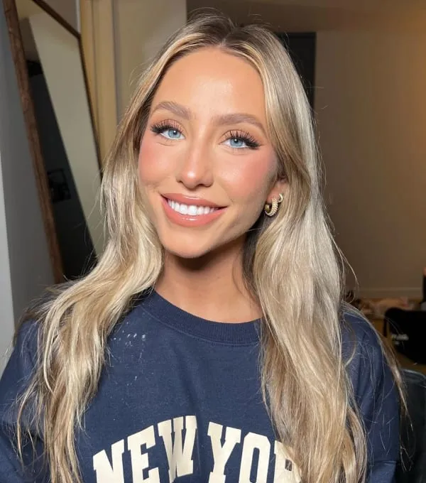 Alexis Oakley