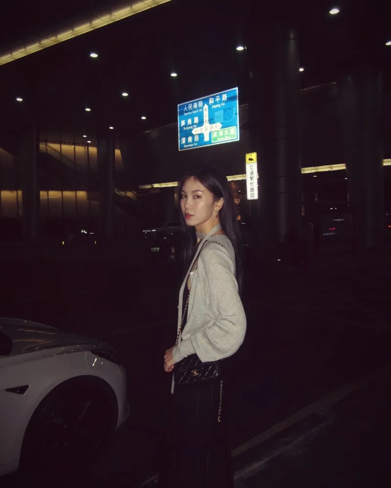 Yuna Room DJ photo on the Hong Kong streets, 2024