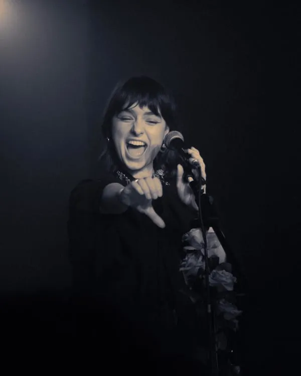 Stevie Bill live performance, photo